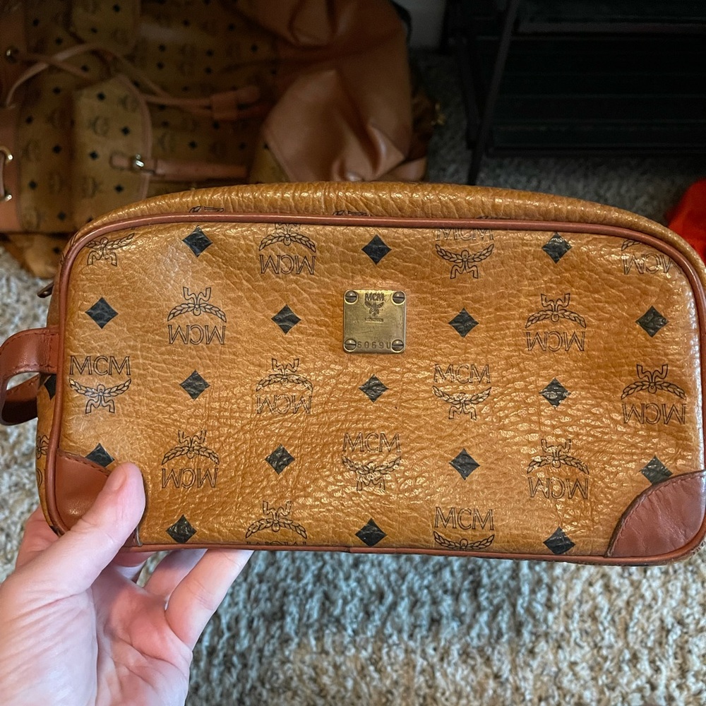 Men’s mcm toiletries bag